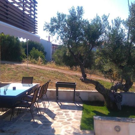 ניקיטי Maisonette Close To The Beach מראה חיצוני תמונה