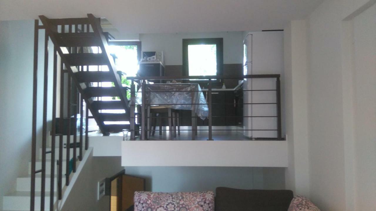 ניקיטי Maisonette Close To The Beach מראה חיצוני תמונה