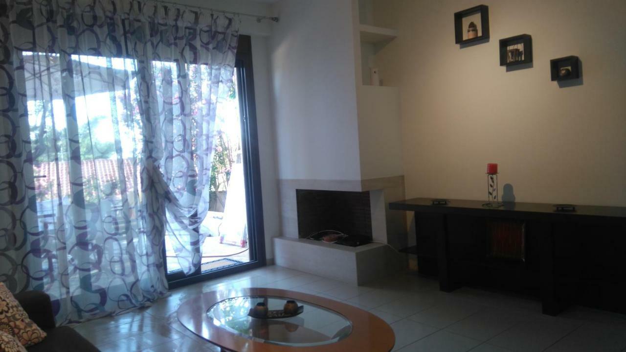 ניקיטי Maisonette Close To The Beach מראה חיצוני תמונה